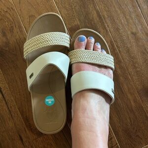Reef Cream Sandals with Comfort-Focused Design